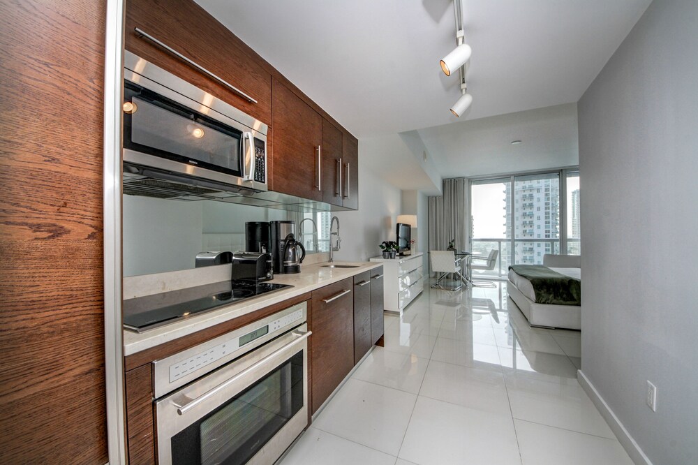 Private Residences at ICON Twr3 by JOS17 - photo 41