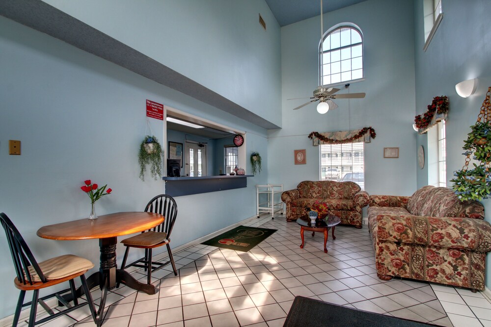 Key West Inn Clanton — Clanton — photo 2