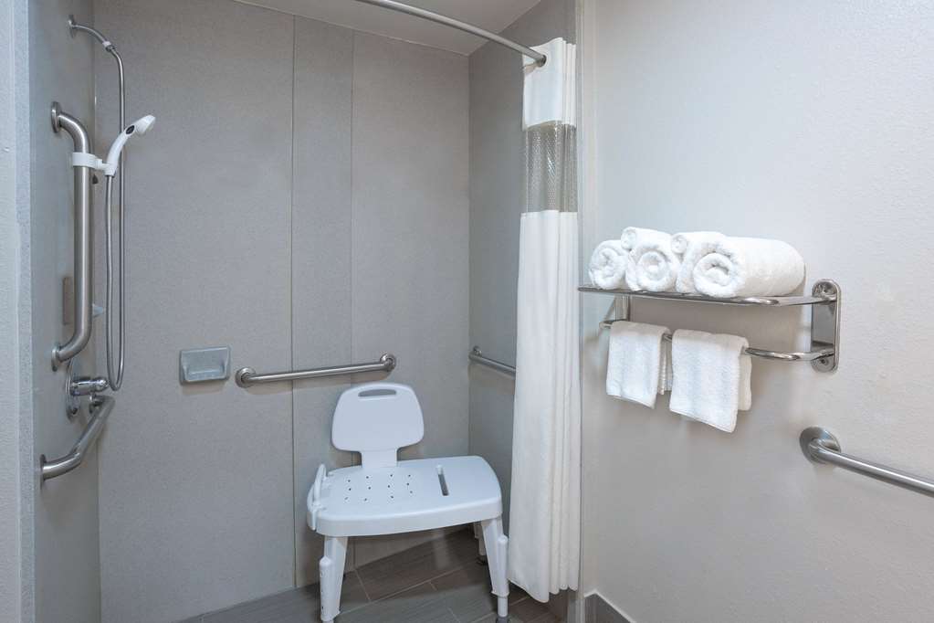 La Quinta Inn & Suites by Wyndham Mobile Daphne - photo 14