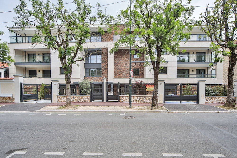 Blue Night International 69 in Saint-Maur-Des-Fosses, France