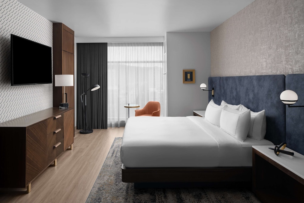 Hotel West & Main Conshohocken Philadelphia Tapestry by Hilton - photo 19