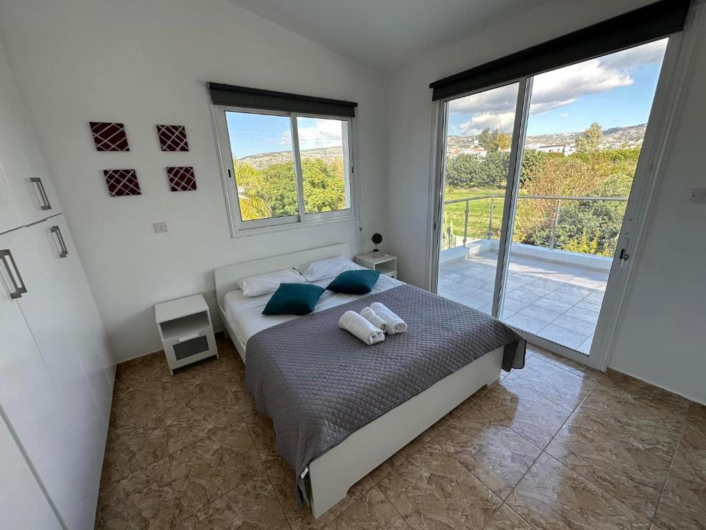 Villa Coralia Gardens 1km From Coral Bay Beach
