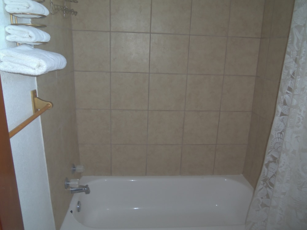 Super 54 Inn - photo 17