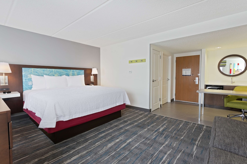 Hampton Inn & Suites Orlando Intl Dr N - photo 28