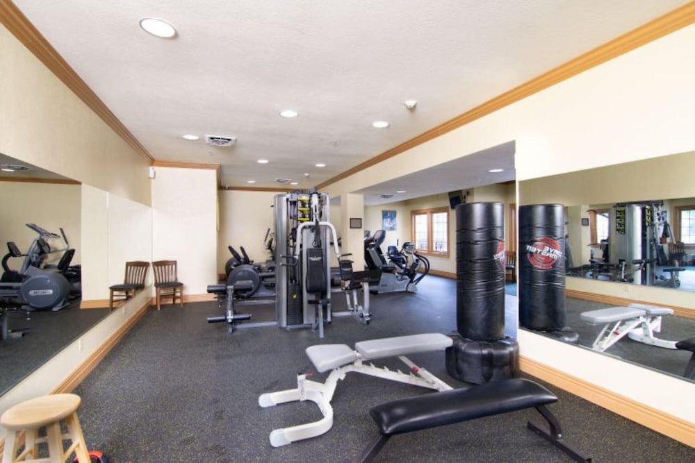 Matchplay Resort Amenities W Indoor Pool Comfort Meets Style And Fun - photo 35