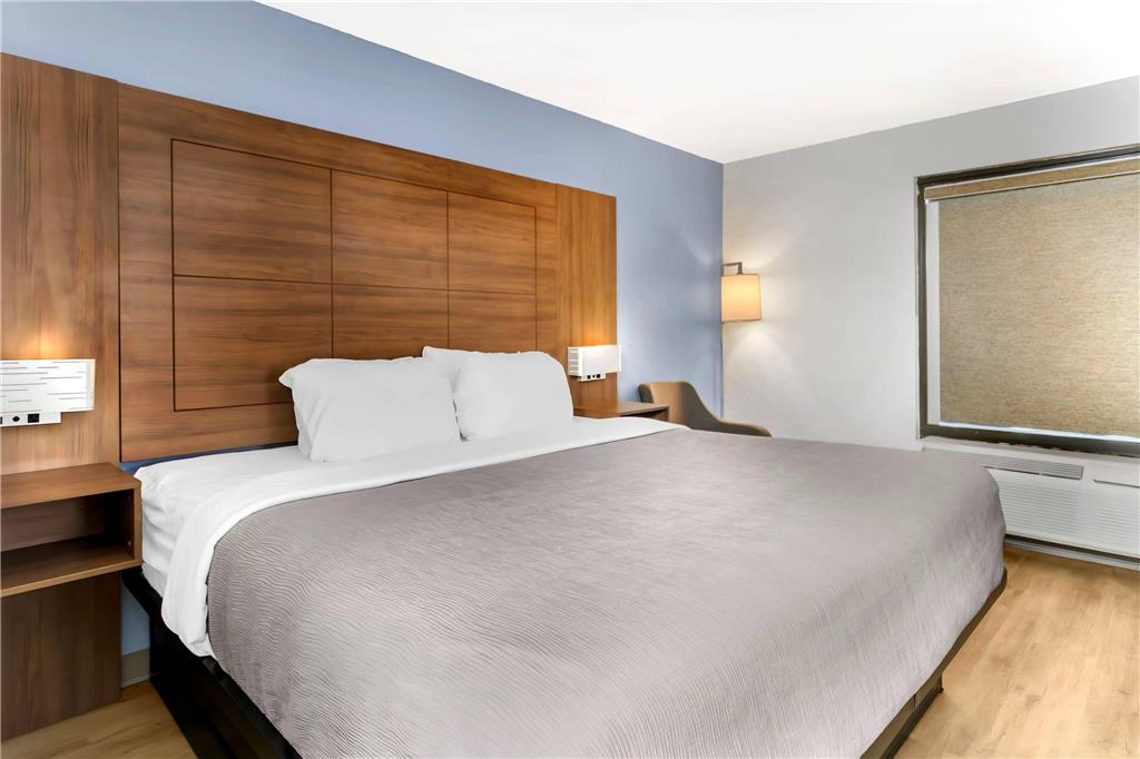 Quality Inn Madison Huntsville Decatur Hwy - photo 9