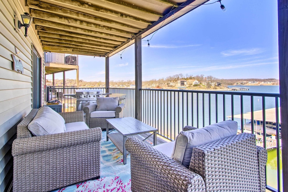 Osage Beach Resort Condo w Community Pool - photo 12