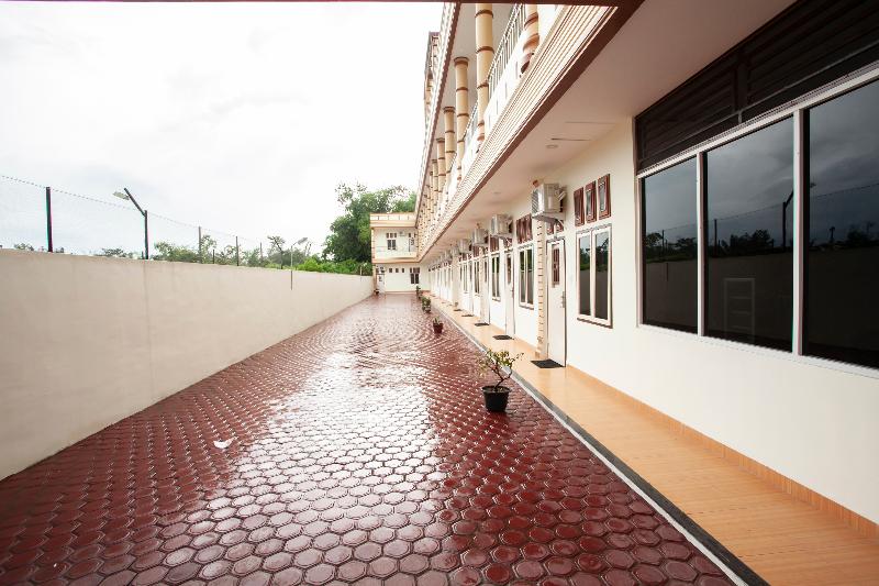Hotel O Sopou Penginapan Rinal & Tuah in Pematangsiantar, Indonesia