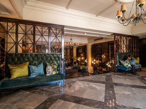 Cape Royale Apartments with Cape Finest