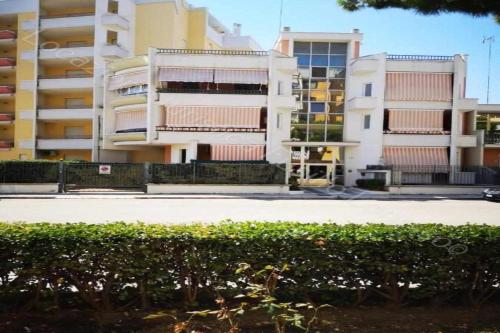 Chic Apartment in Barletta Sunny Terrace — 4-Star Luxury Hotel in Barletta, Italy