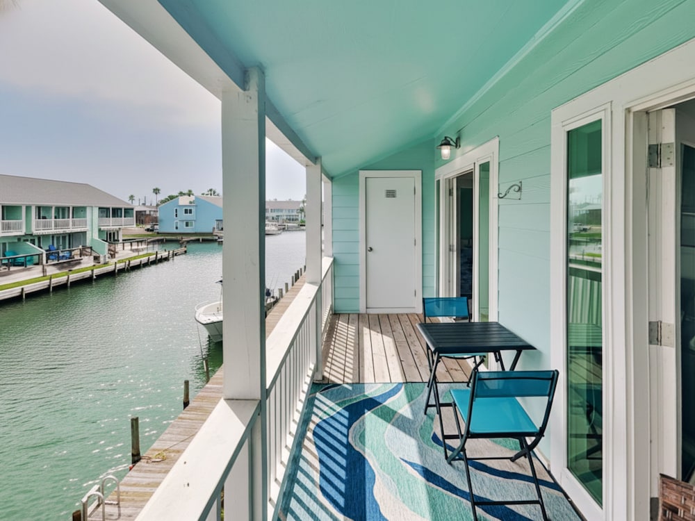 Pool Side in Rockport, United States