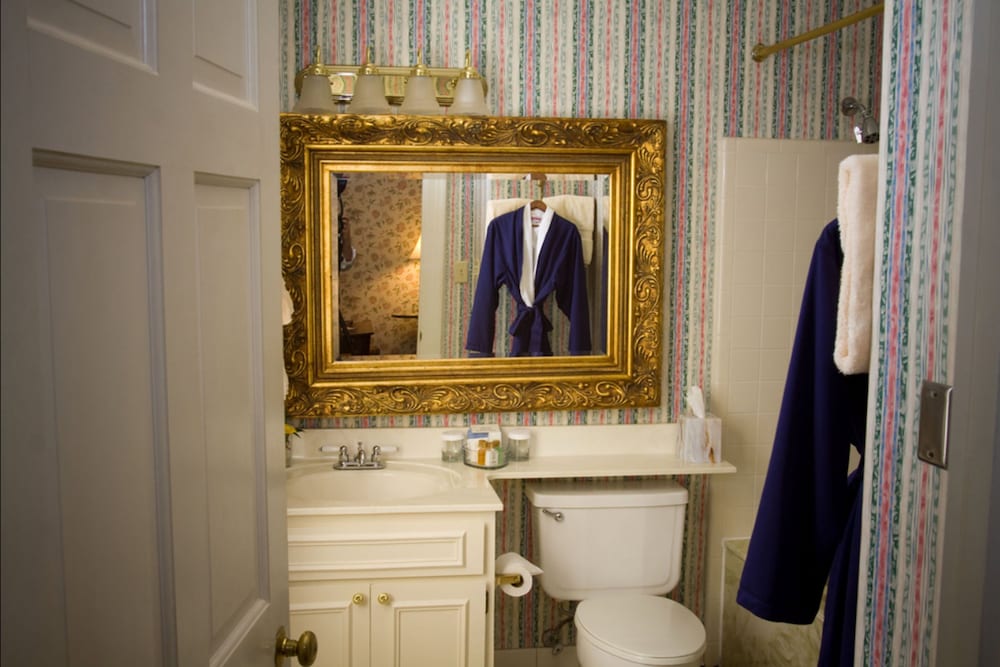 1842 Inn - photo 54