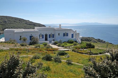 Villa Areti — 4-Star Luxury Hotel in Tinos, Greece