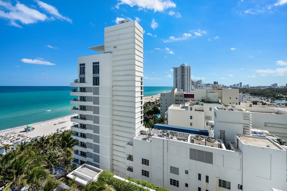Fontainebleau Miami Beach Private Luxury Suites - photo 468