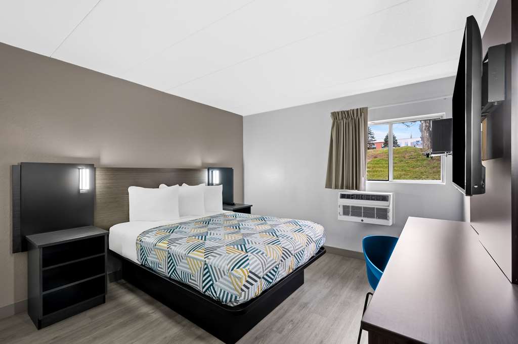Motel 6 Portland ME - photo 22