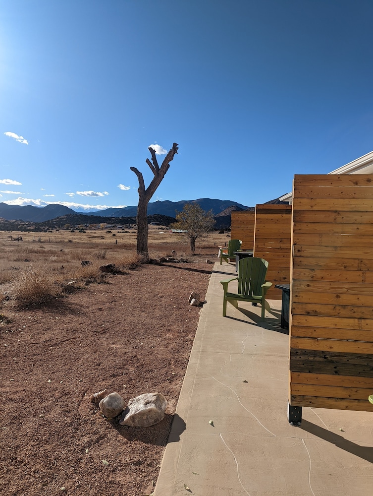 Little Canyon Inn - photo 27