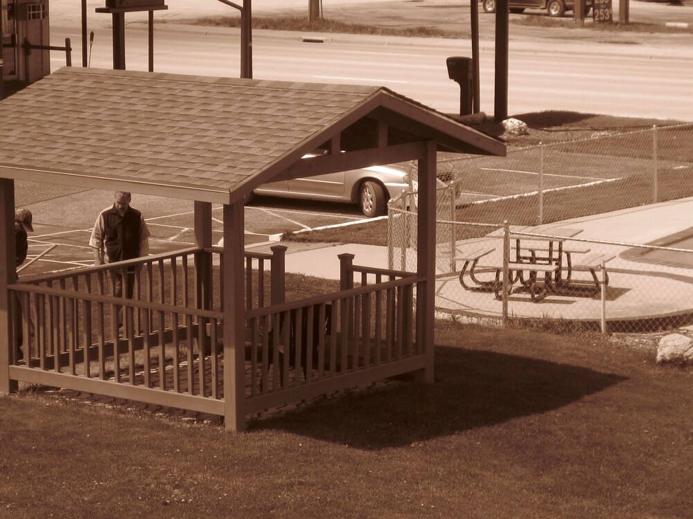 Americas Best Value Dakota Cowboy Inn - photo 46