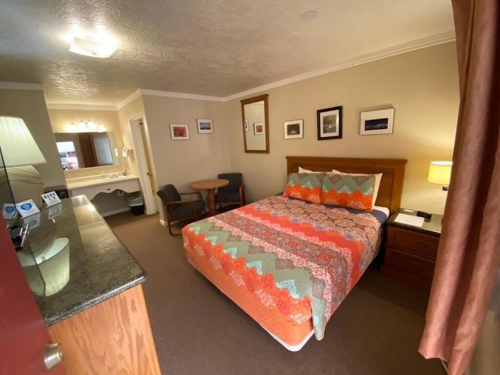 Independence Courthouse Motel - carbon neutral hotel in Independence