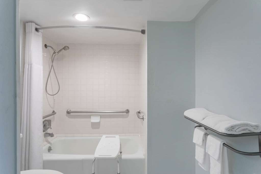 Super 8 by Wyndham Ocala I 75 - photo 32