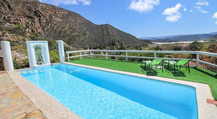 Little Sanctuary Montagu — 4-Star Luxury Hotel in Montagu, South Africa