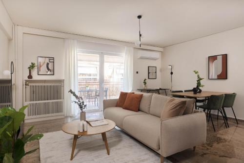 Modern Escape 2BR Apartment in Glyfada by UPSTREET — 4-Star Luxury Hotel in Glyfada, Greece