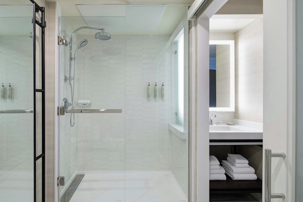 Renaissance Dallas Hotel - photo 37