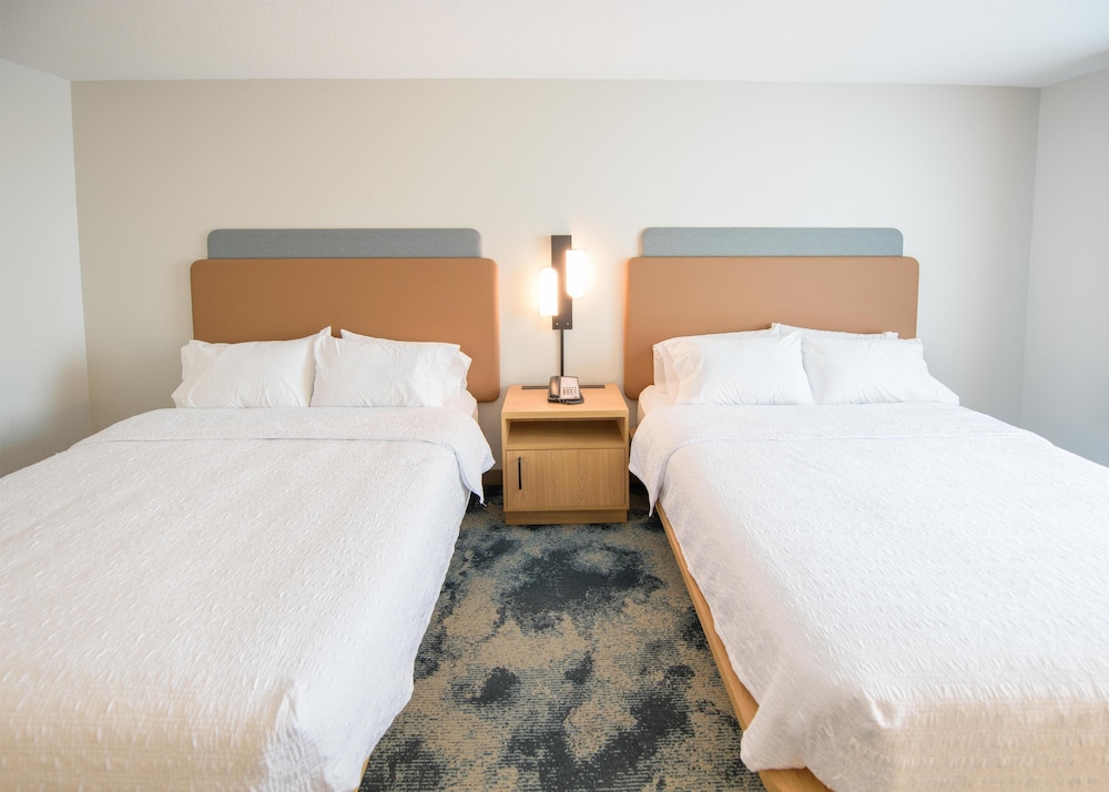 Hampton Inn Presque Isle Maine - photo 9