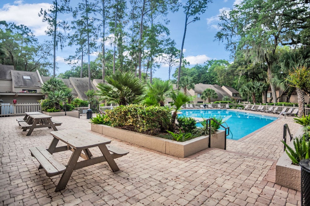 2274 Heritage Villas at The Sea Pines Resort - photo 11