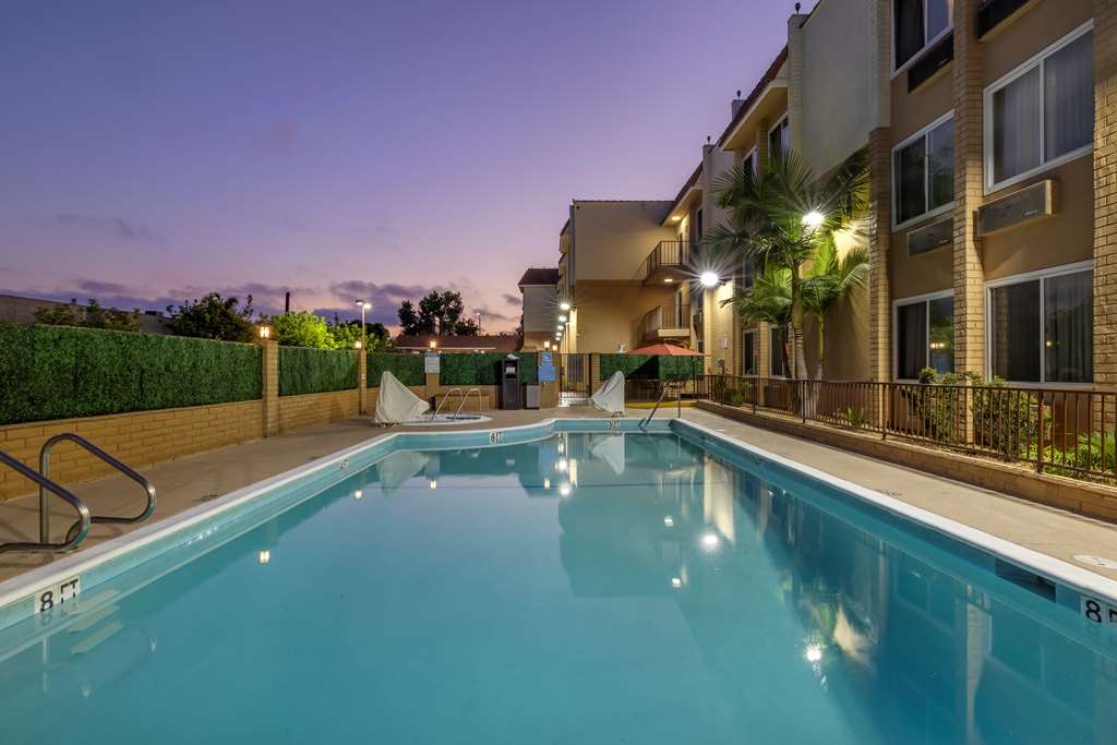 Best Western Plus South Bay Hotel - photo 10