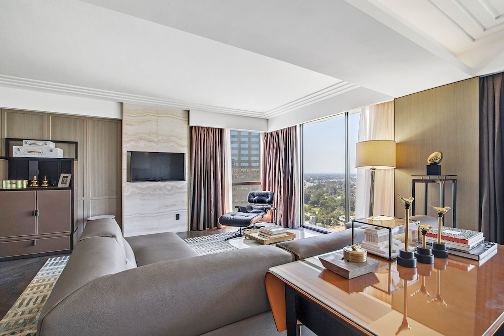 Sheraton Universal Hotel - photo 28