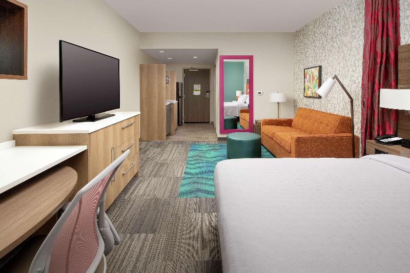 Home2 Suites by Hilton Edison - photo 54