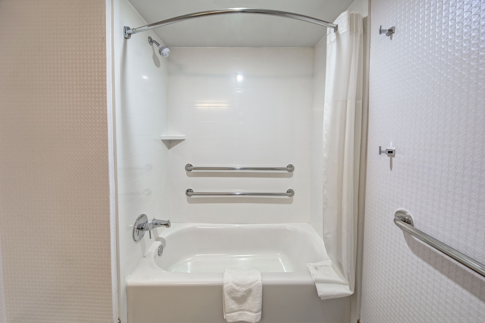 Hampton Inn Orlando Maingate South - photo 12