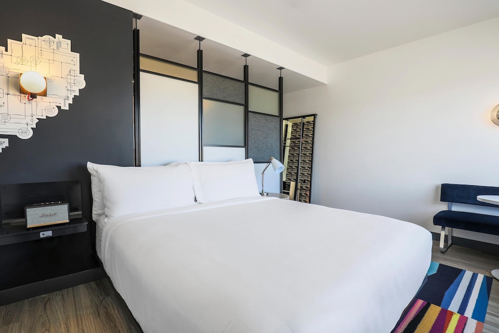 Aloft by Marriott Reno Tahoe International Airport - photo 5