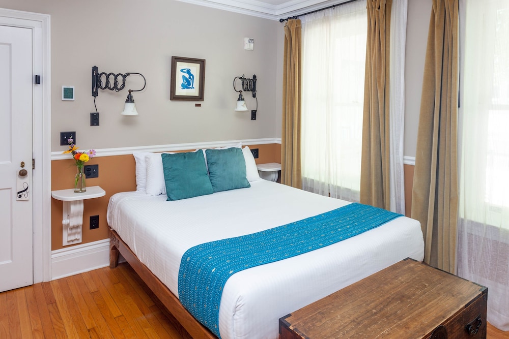Argos Inn - photo 10