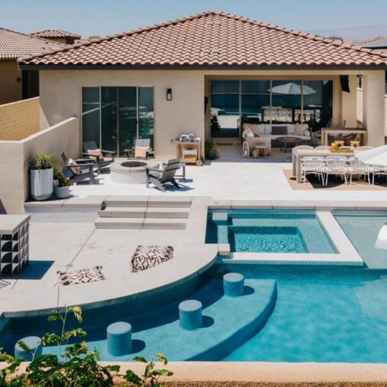 Good Life La Quinta Pga West Mist Pool Spa Putt — La Quinta