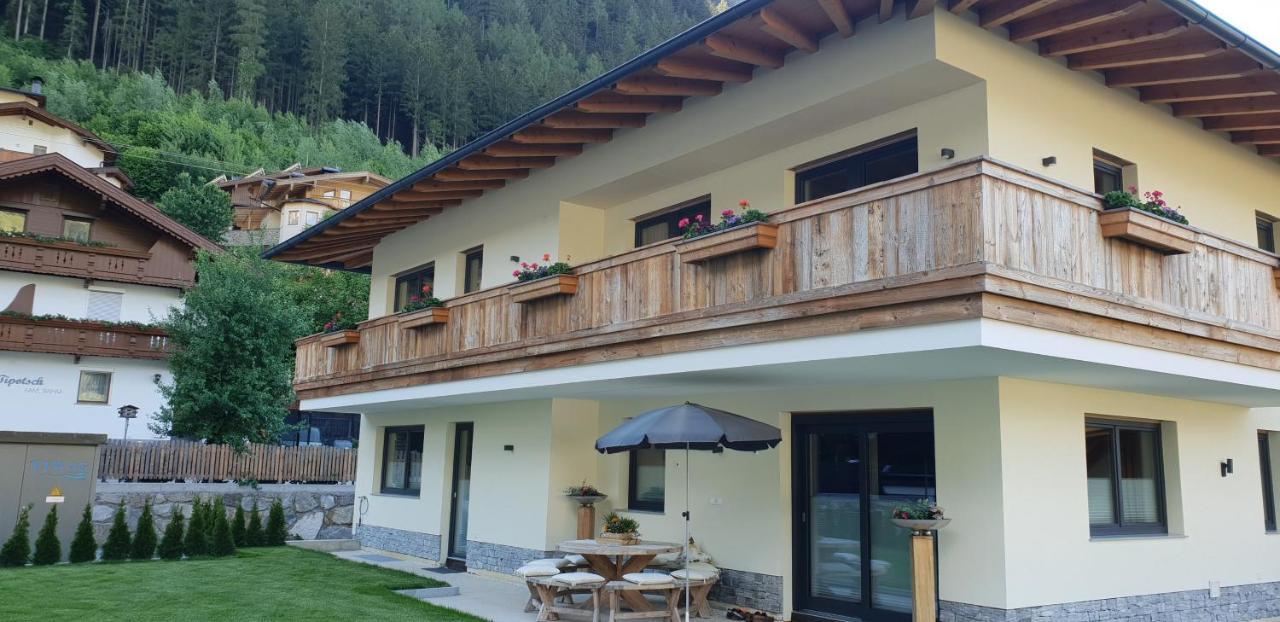 Ferienwohnung Eberl — 4-Star Luxury Hotel in Schwendau, Austria
