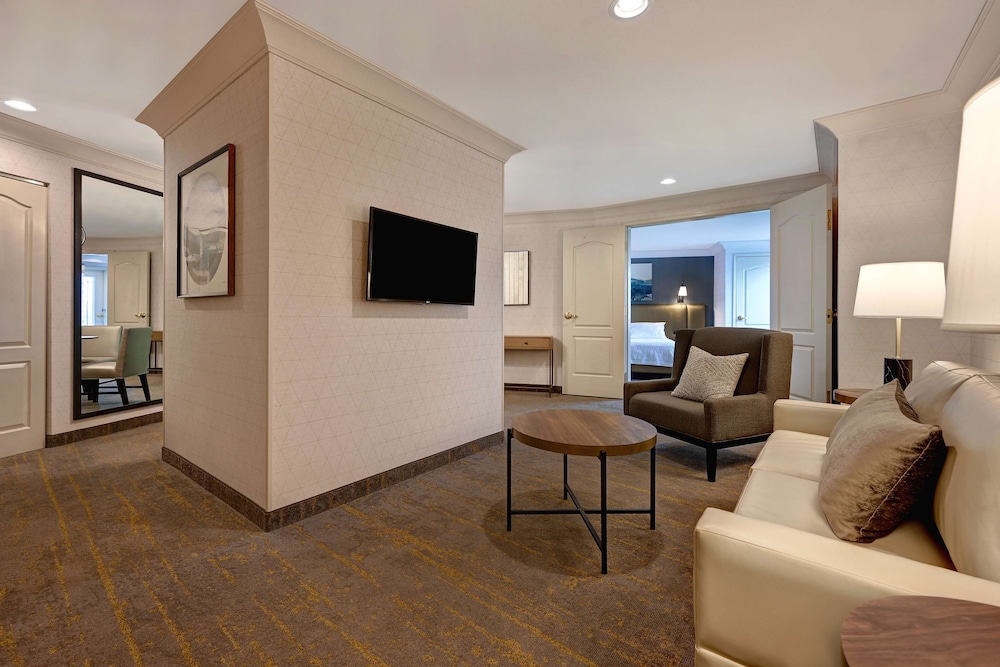 Hilton Garden Inn Boise Eagle - photo 43