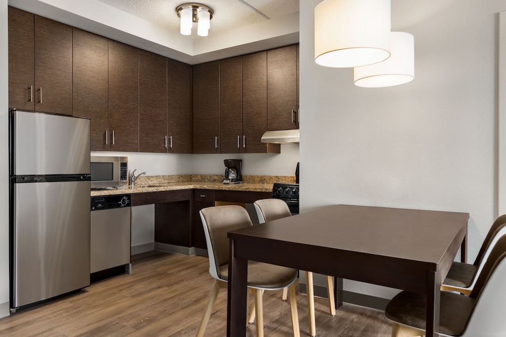 Towneplace Suites by Marriott Harrisburg West Mechanicsburg - photo 26