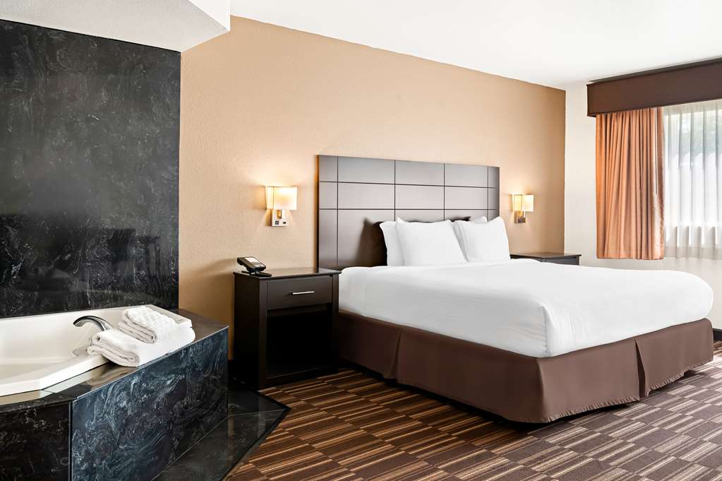 Best Western Monticello Gateway Inn - photo 6
