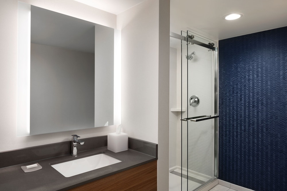 Fairfield Inn and Suites by Marriott Denver Southwest Lakewood - photo 13