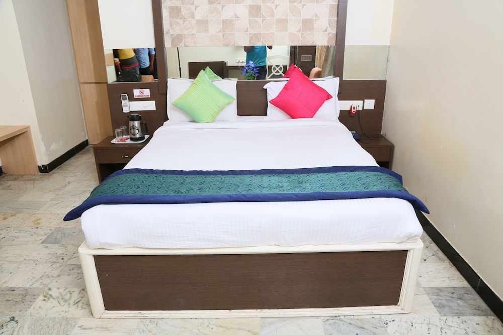 Hotel Bhavani Residency — Nellore