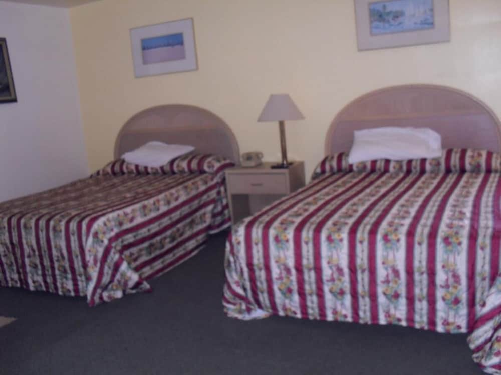 Budget Inn Boron - photo 7