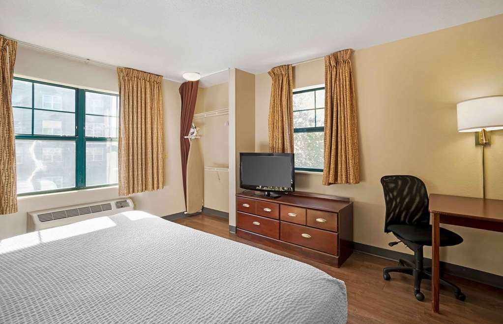 Extended Stay America Suites Frederick Westview Dr - photo 16