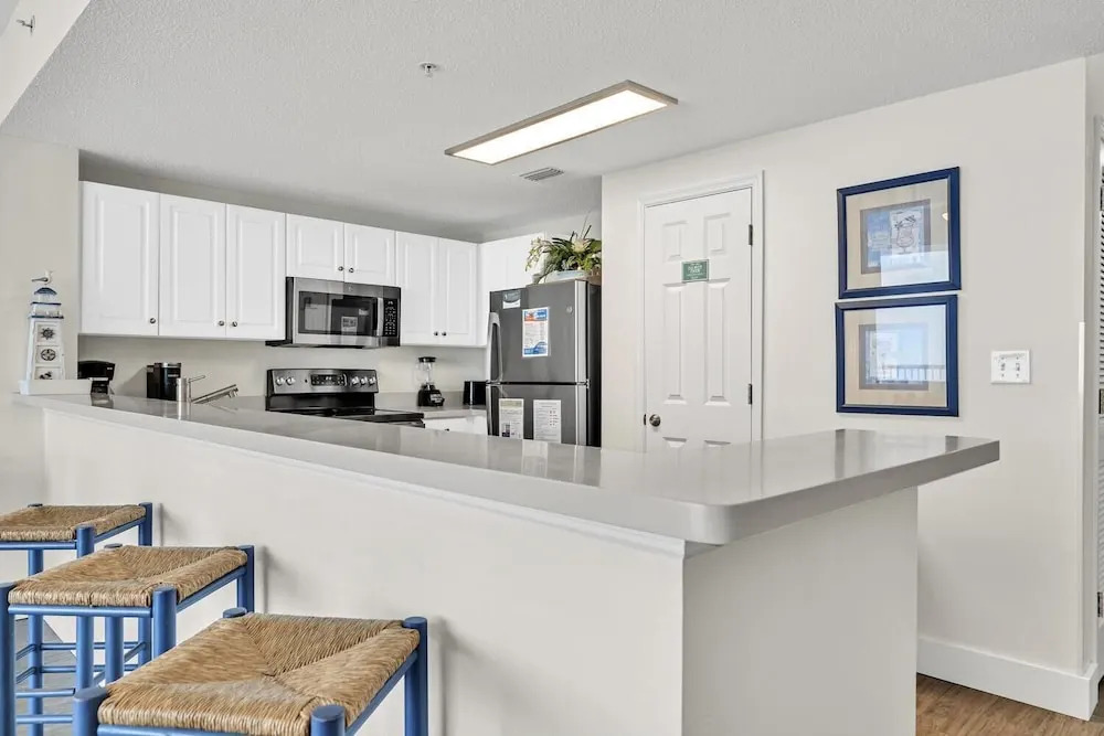 Majestic Beach Towers 1 1014 - photo 19