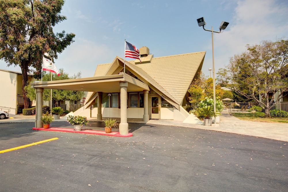 Good Nite Inn Redwood City - photo 22