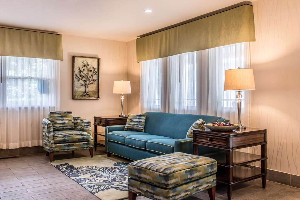 Quality Inn Bedford - photo 5