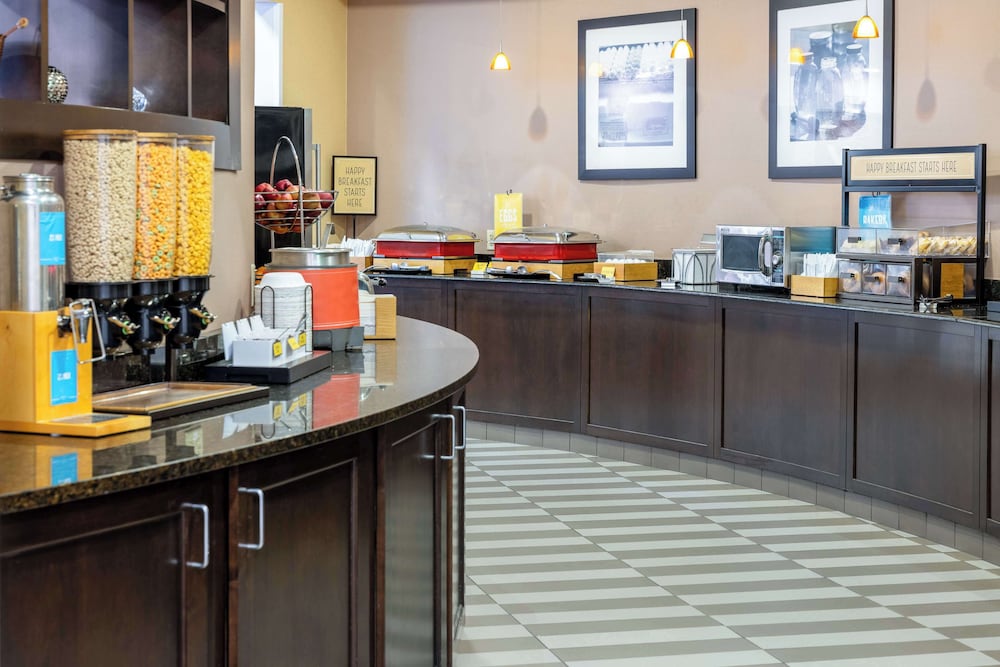 Hampton Inn & Suites Hershey - photo 35