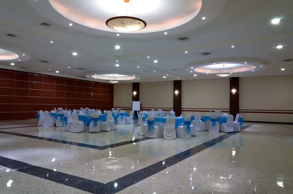 Indoor wedding