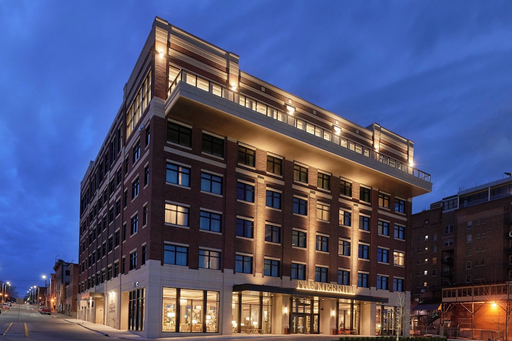 The Merrill Hotel Muscatine a Tribute Portfolio Hotel in Muscatine, United States