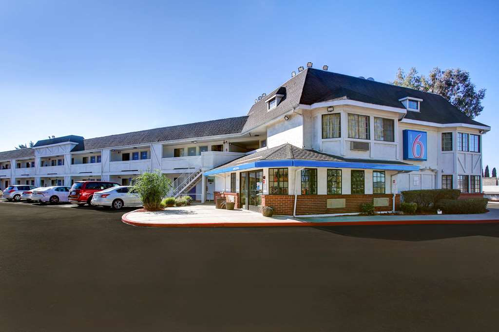 Motel 6 Fremont CA North - photo 3